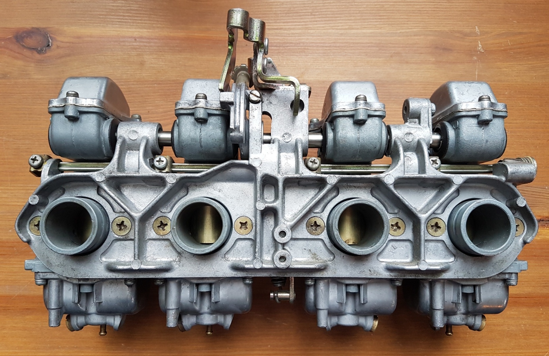 Asking help to identify carburetors - Page 2 - KZRider Forum - KZRider