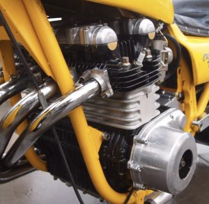 Drag-bike-engine-300x293.jpg