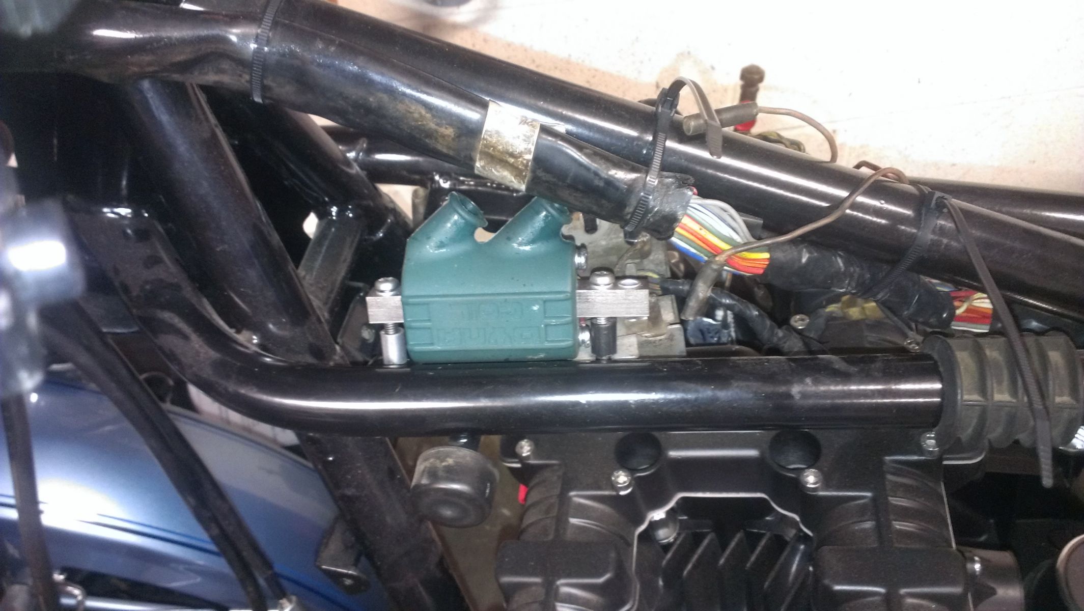 mounting dyna coils - KZRider Forum - KZRider, KZ, Z1 & Z Motorcycle ...