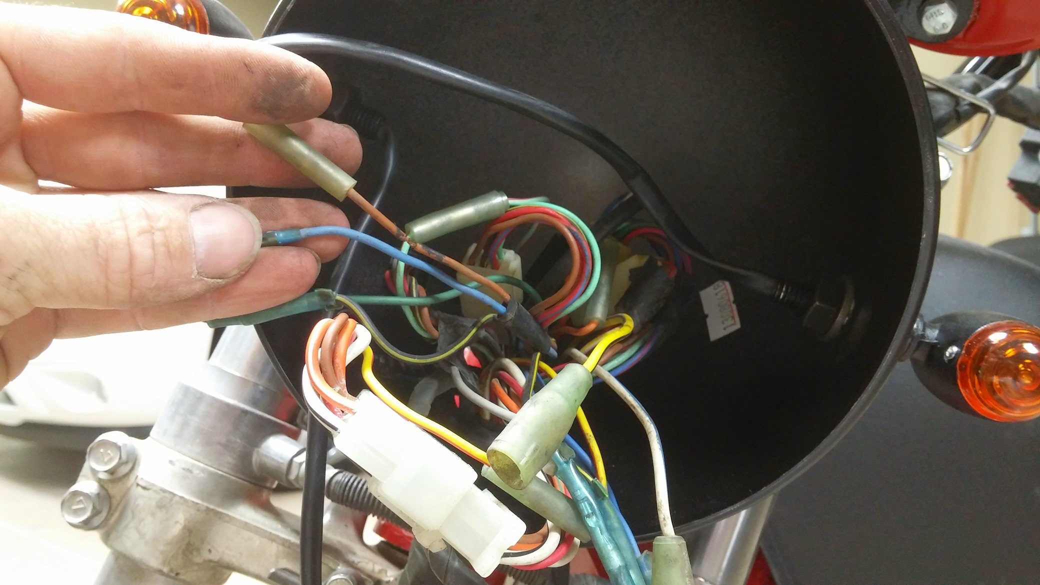 Mystery wires in headlamp bucket; reserve lighting - KZRider Forum