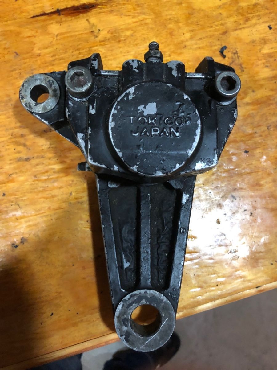 1980 KZ1000B rear caliper/pads won't fit over rotor KZRider Forum