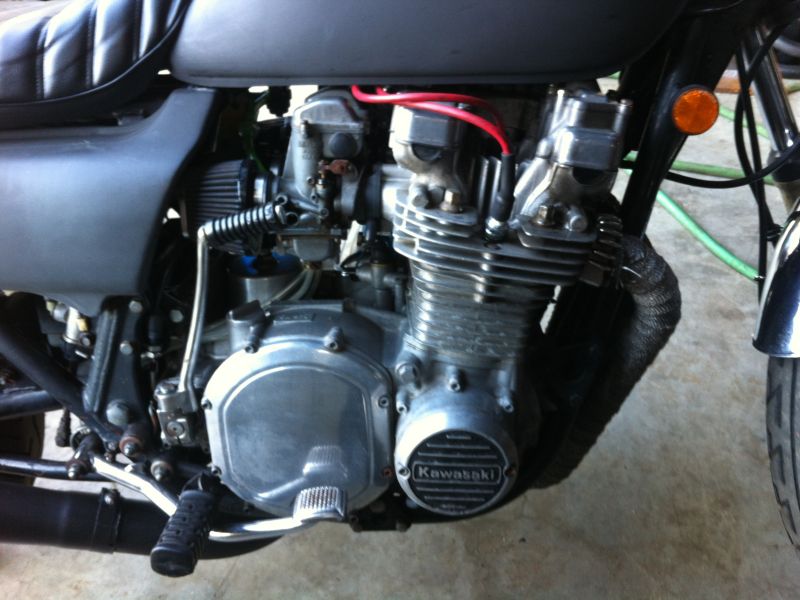 1980 kz1000 ltd after engine pic