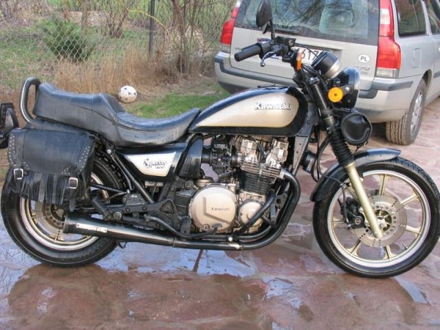 1983 kz1100 spectre1