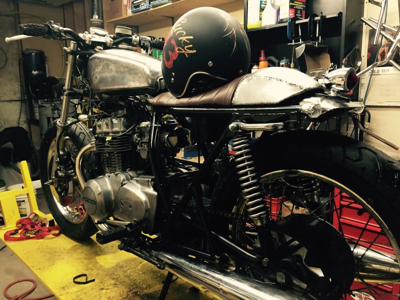 kz400b caferacer build