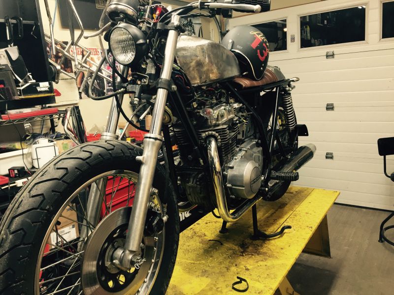 kz400b caferacer build