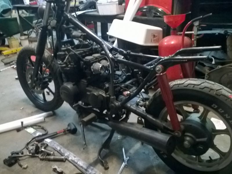 81 kz550 bobber project teardown