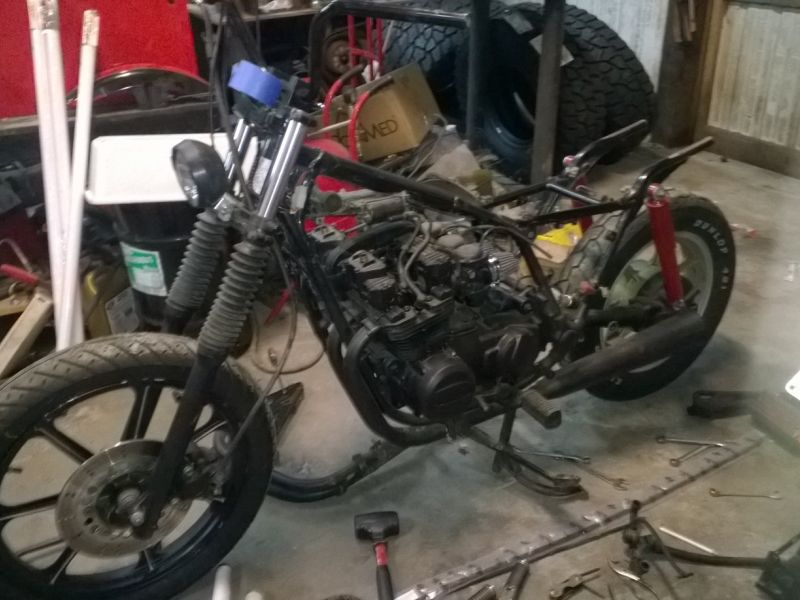 81 kz550 bobber project teardown