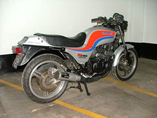 a gpz550 other angle