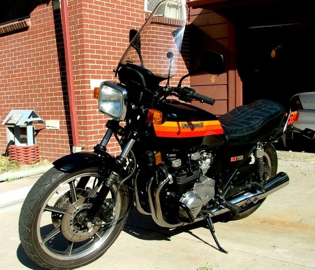 83 kz 750l