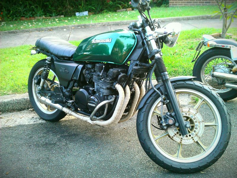 kz750