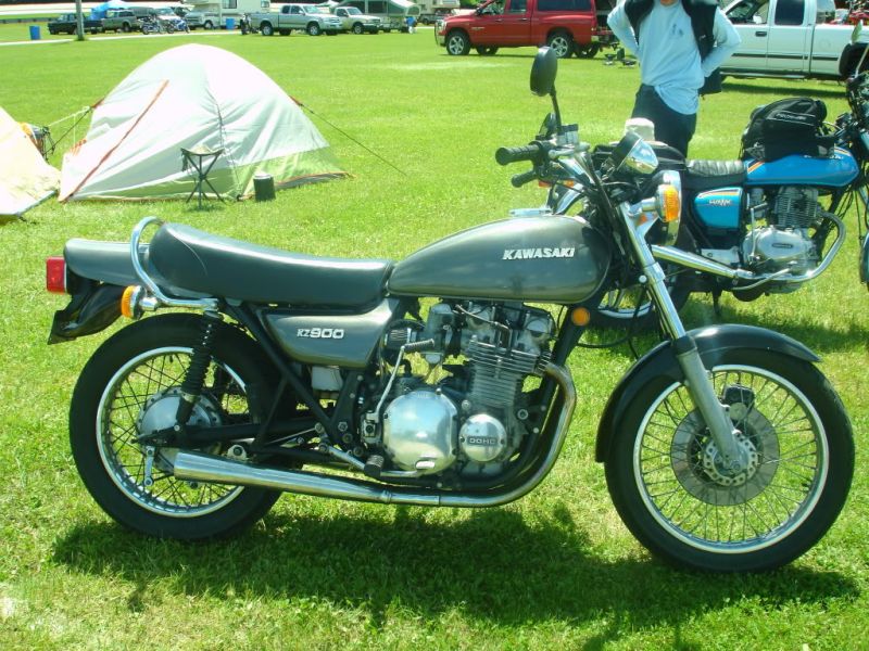 1976 kz900 a4 second paint job