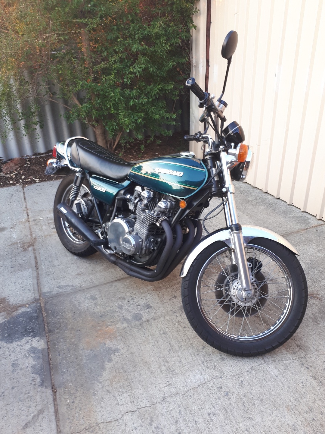 Hanging idle KZRider Forum KZRider, KZ, Z1 & Z Motorcycle