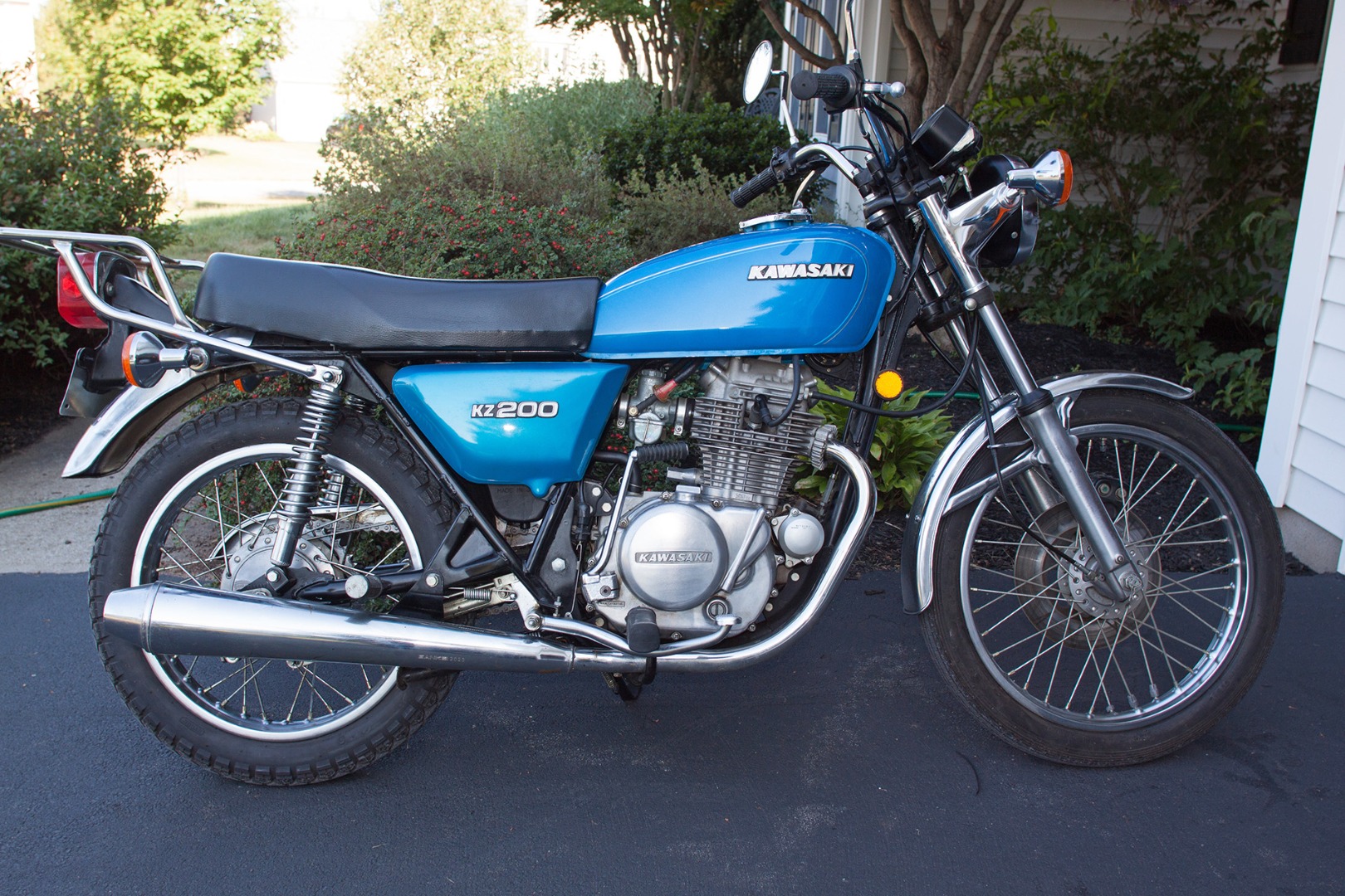 KZ200 shifting after it on centerstand while - KZRider Forum - KZRider, KZ, Z1 & Z Motorcycle Enthusiast's Forum